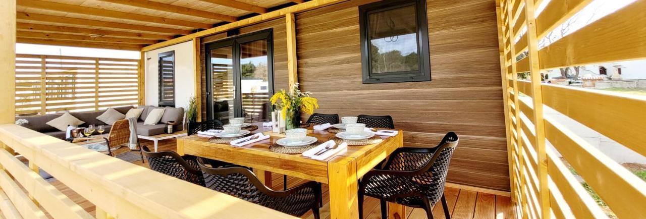 Mobilehome Elena Premium With Pool, Istria Banjole Eksteriør bilde