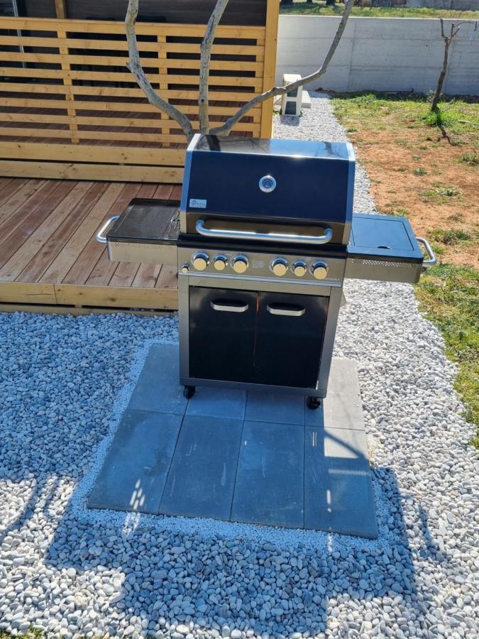 Mobilehome Elena Premium With Pool, Istria Banjole Eksteriør bilde