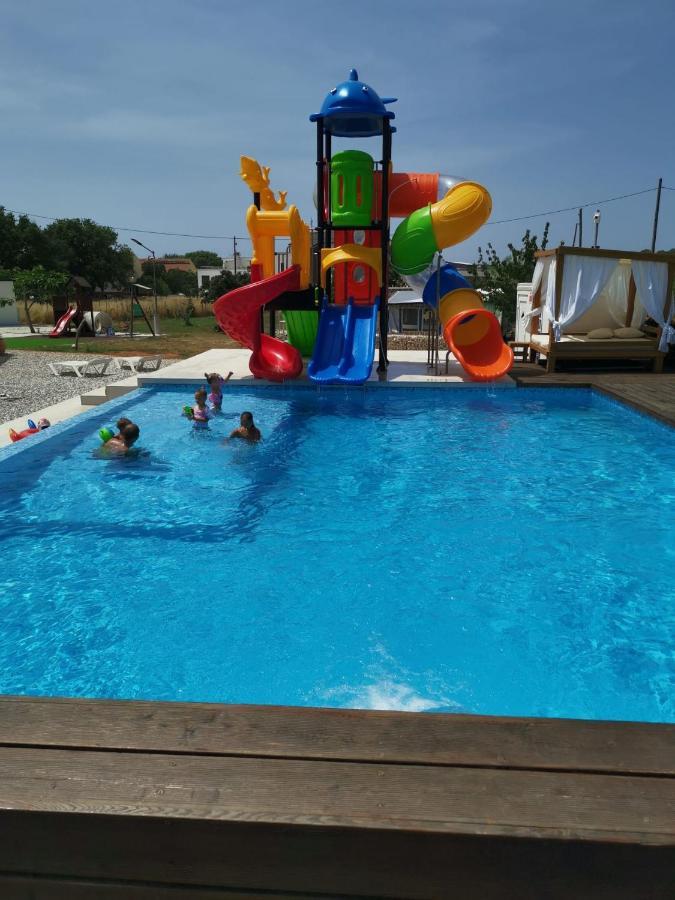 Mobilehome Elena Premium With Pool, Istria Banjole Eksteriør bilde