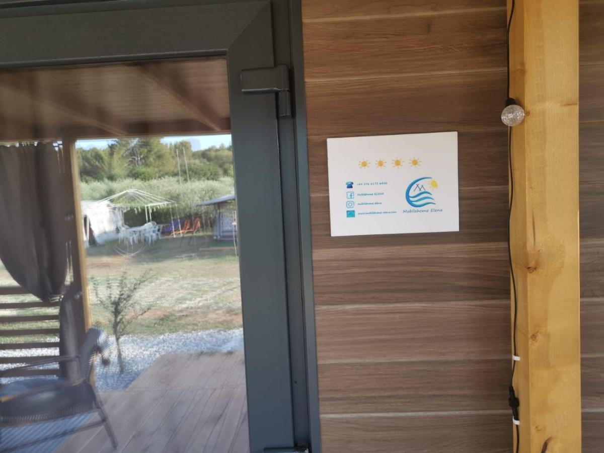 Mobilehome Elena Premium With Pool, Istria Banjole Eksteriør bilde